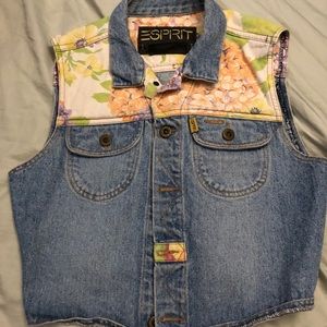 Floral Sleeveless Denim Jacket